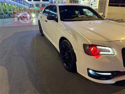 کرایسلەر 300